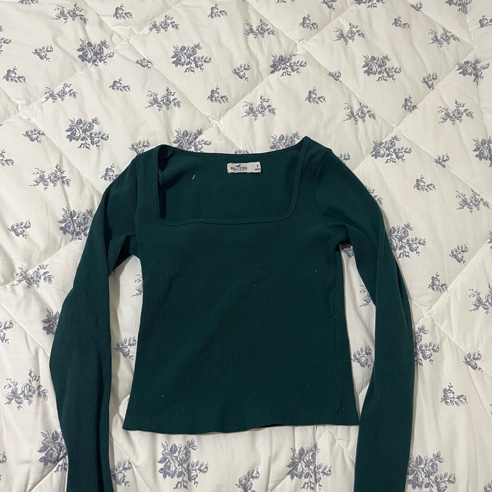 Hollister Green Fitted Long Sleeve Blouse